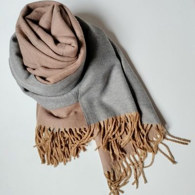 Foulard TREBLAD beig, gris i silver